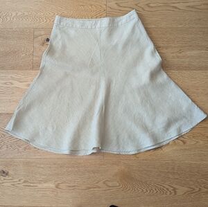BANANA REPUBLIC Women's  100% linen a-line skirt Side Zip Size 2 Lined
